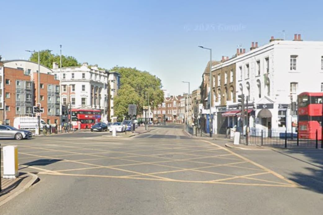 Two arrests after woman in her 30s dies in East London crash - London Evening Standard