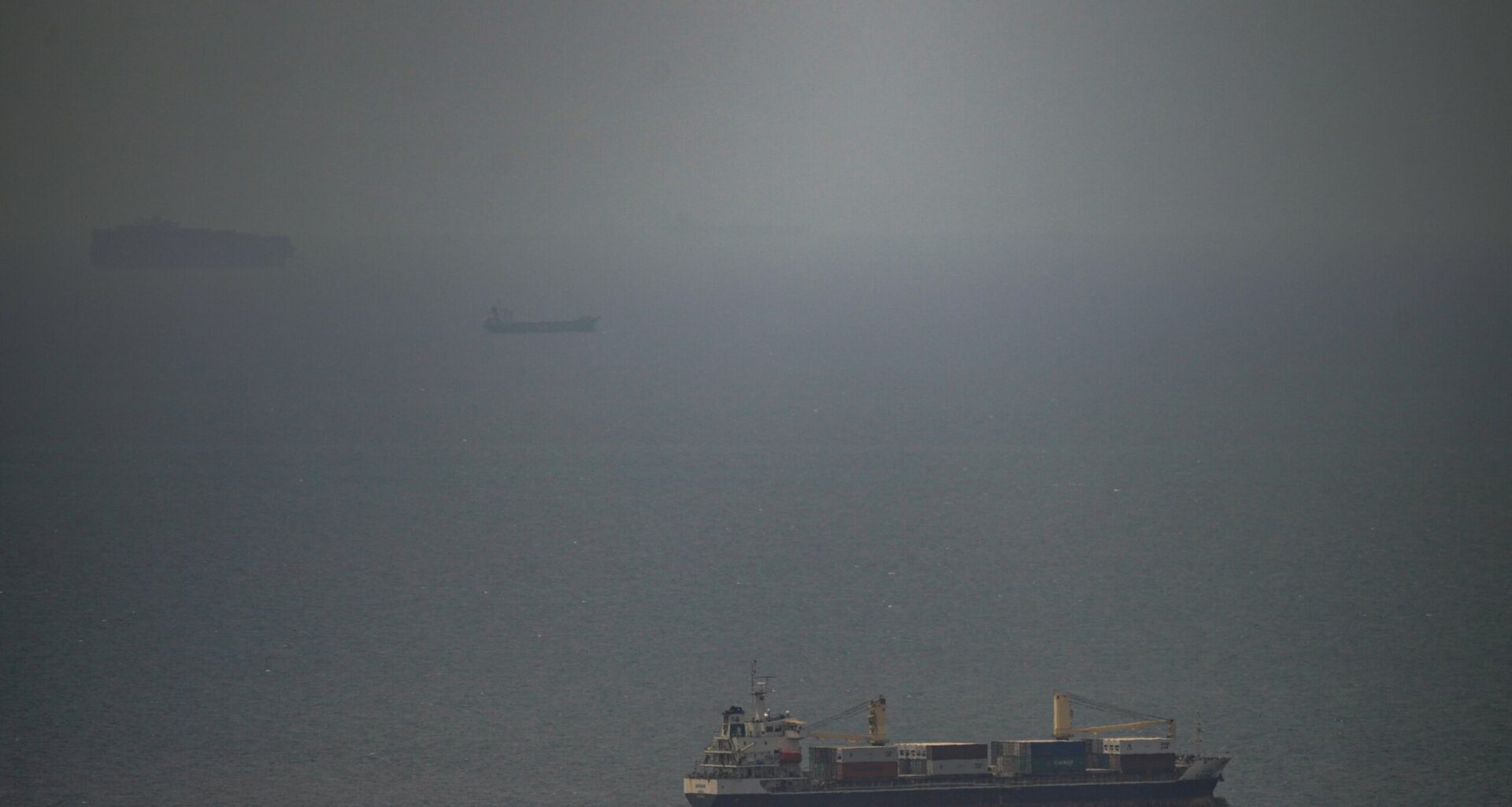 Trump orders US military to ‘shoot and kill’ Iranian small boats choking Strait of Hormuz