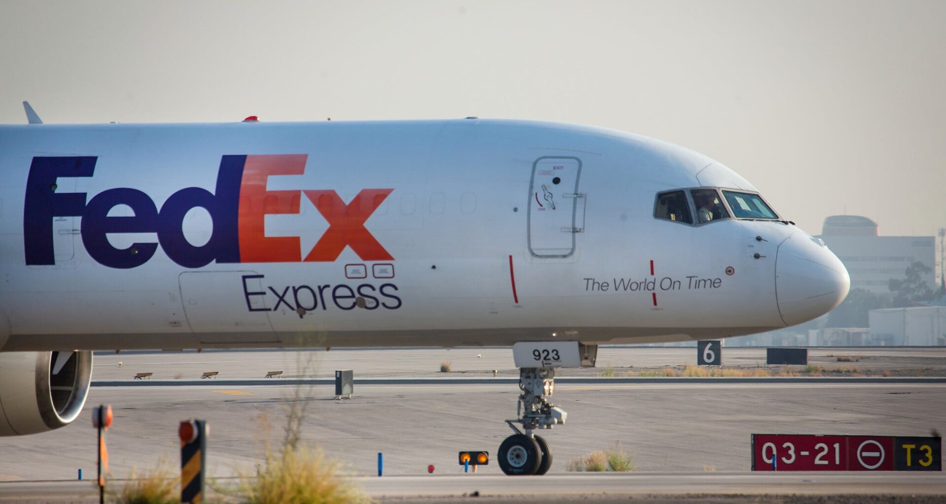 Jewish anti-Zionist group files 'genocide' claim against FedEx over Israel deliveries