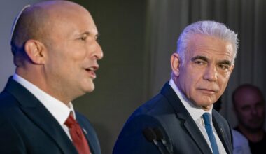 Poll shows new Lapid-Bennett union edging out Likud as largest party
