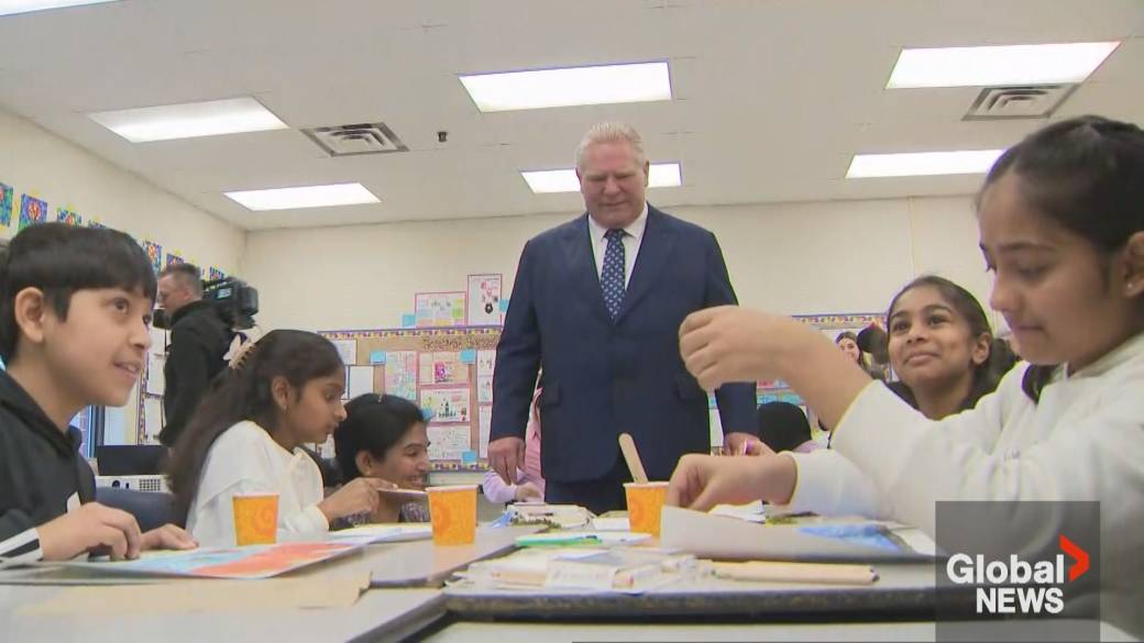 Click to play video: 'Elementary school teachers in Ontario to receive $750 cards to buy class supplies'