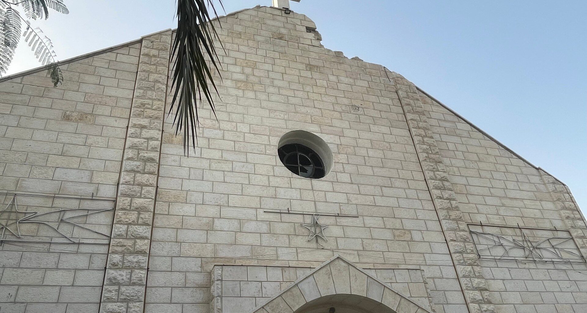 ‘Refuse to celebrate’: Christians in Gaza mark sombre Easter amid genocide | Israel-Palestine conflict