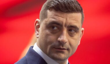 MAGA’s Romanian champion George Simion eyes comeback as government implodes – POLITICO