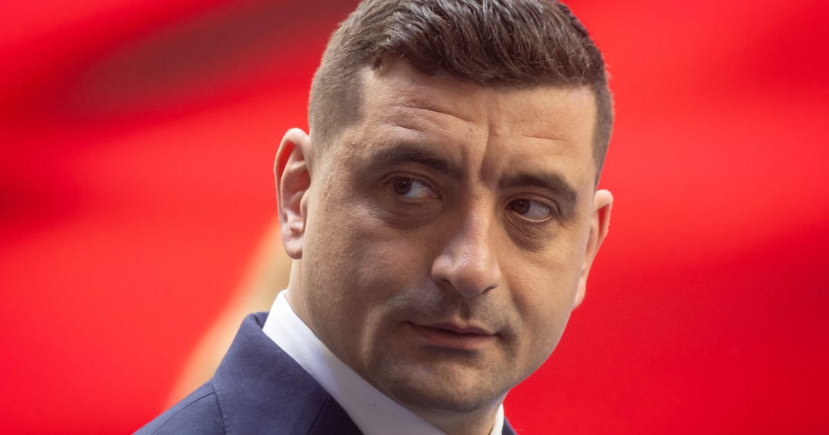 MAGA’s Romanian champion George Simion eyes comeback as government implodes – POLITICO