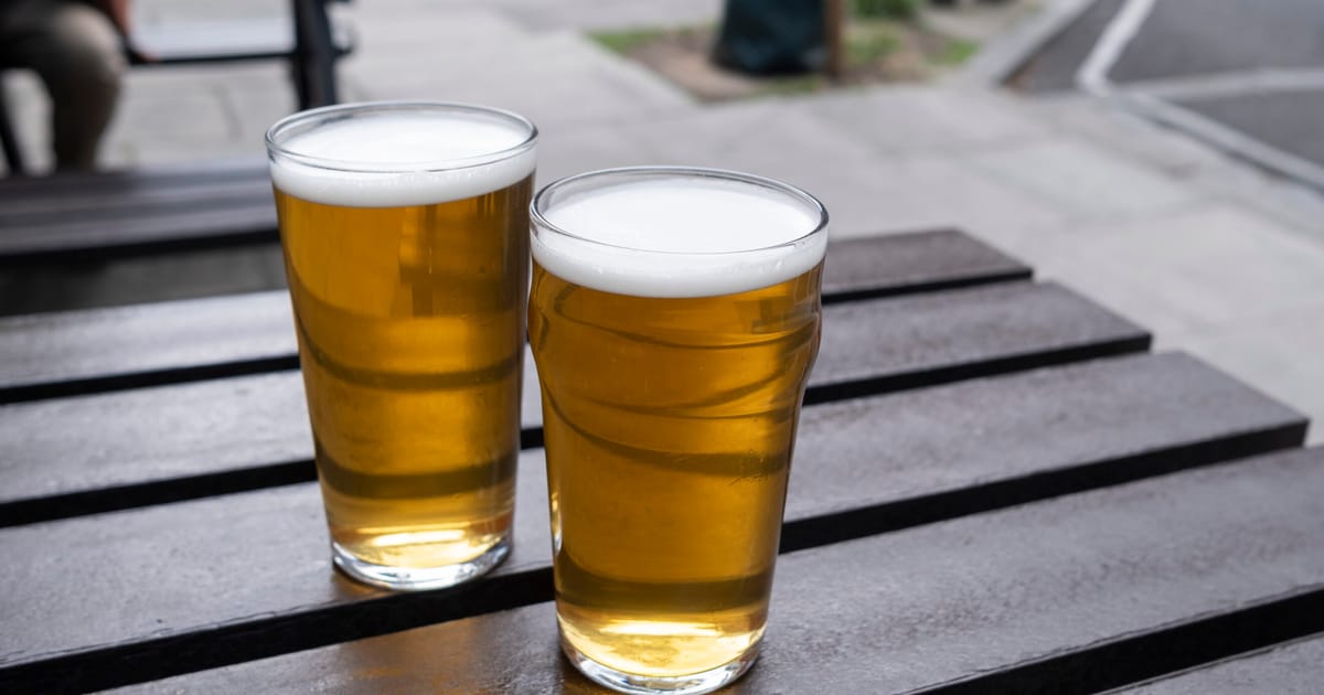 Trump deals double blow to the great British pint – POLITICO