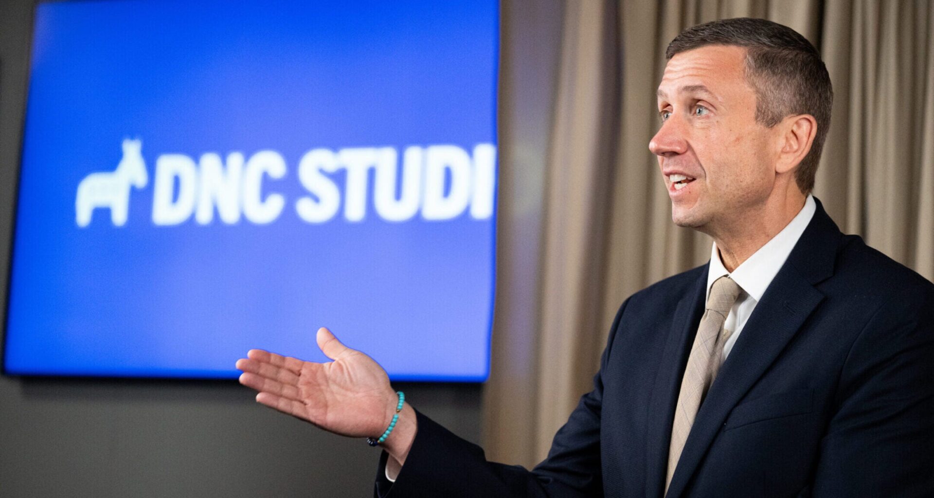 DNC committee rejects resolution condemning pro-Israel lobby AIPAC specifically