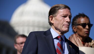 Democrats Discuss Suing Trump Over 'Illegal' Iran War