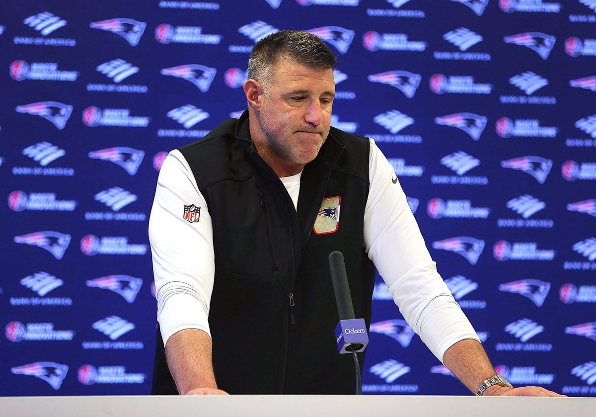Patriots’ Mike Vrabel to seek counseling, miss Day 3 of NFL Draft