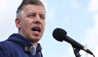 Orbán’s rival Magyar slams JD Vance’s Hungary visit as election meddling – POLITICO