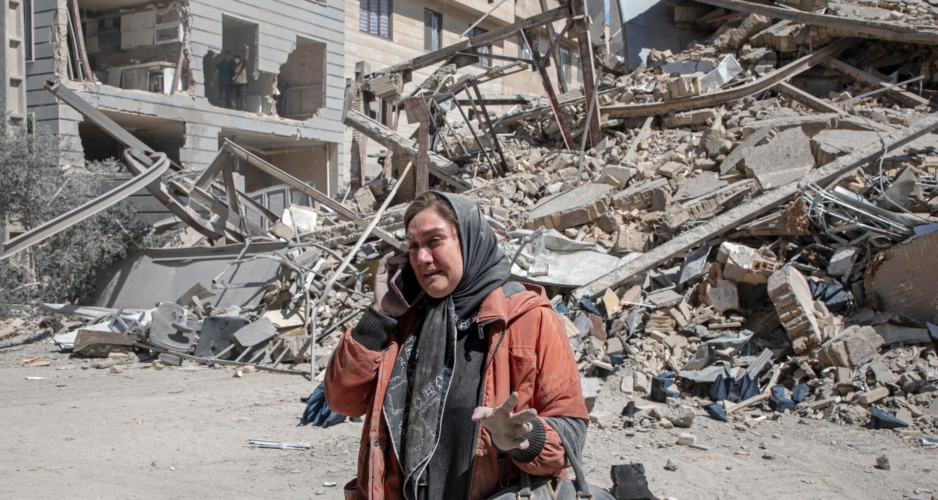 Trump Vows to Hit Every Bridge in Iran, as Iran Rejects Ceasefire