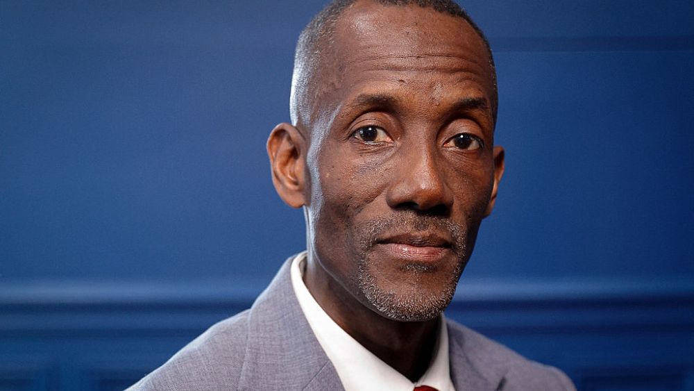 CNews Under Investigation for Hate Speech After Comments on Black Mayor