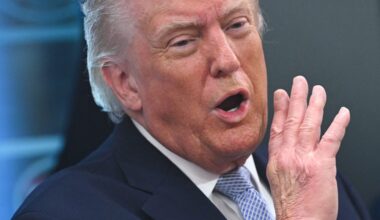 Trump says he’s in ‘heated negotiations’ over a new Pakistani two-week ceasefire plan 