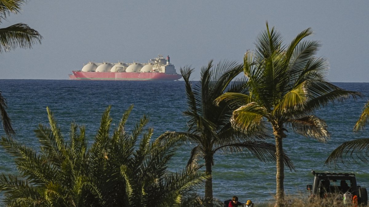 Iran reimposes restrictions on Strait of Hormuz – NBC4 Washington