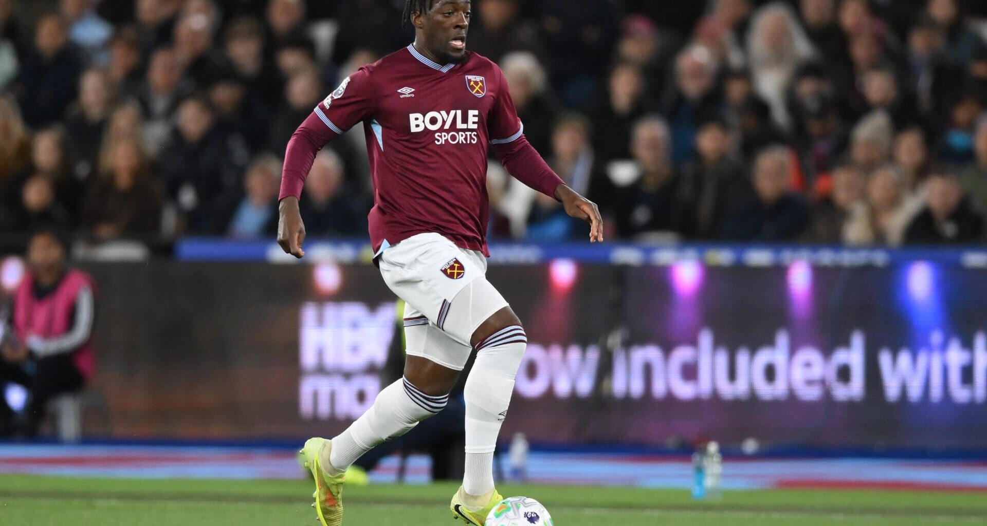 ‘This is a West Ham fan’… Premier League legend highlights revealing Axel Disasi moment vs Everton