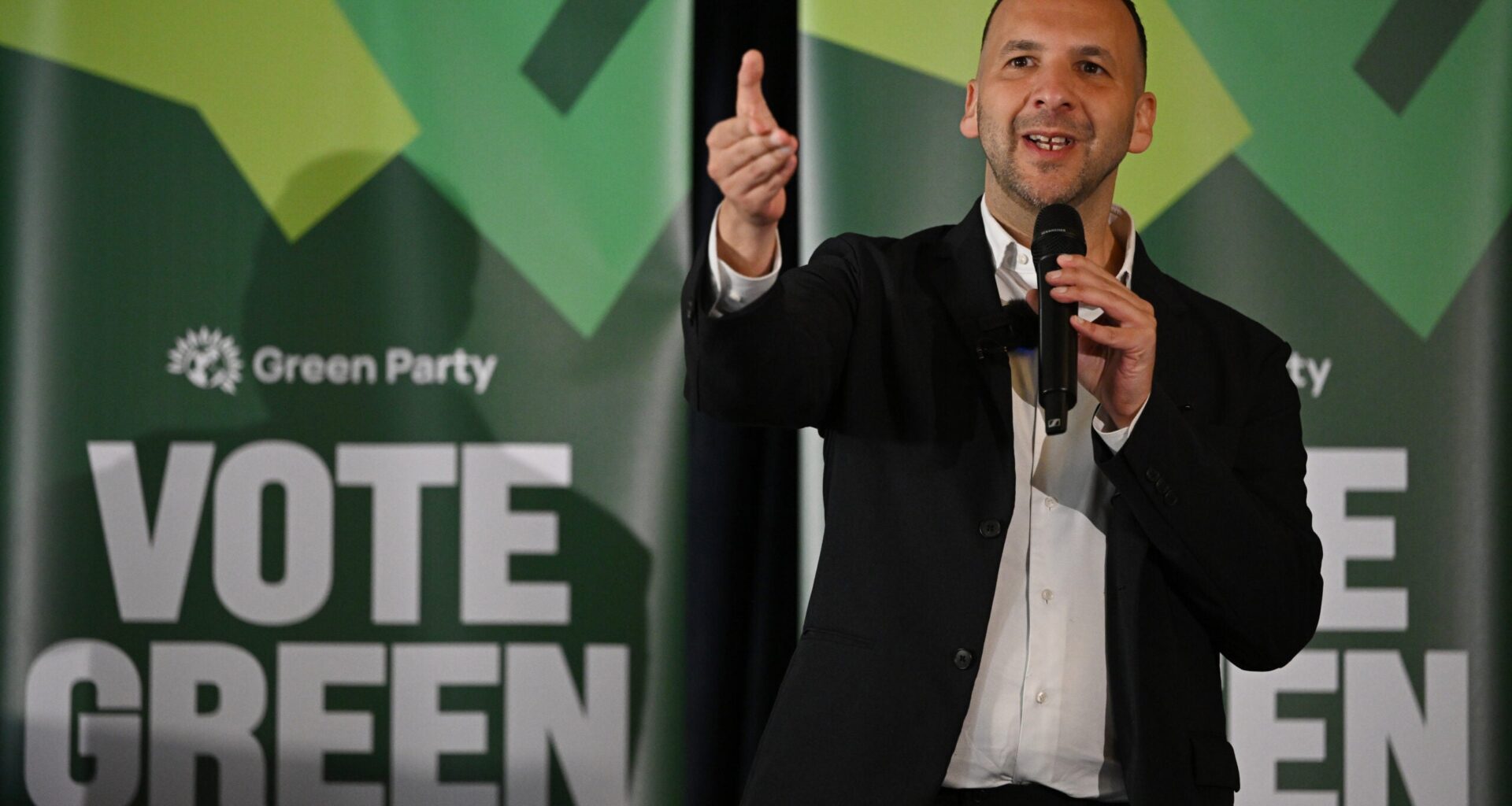 Jewish leader of UK’s Green Party calls to end trade, diplomatic ties with Israel