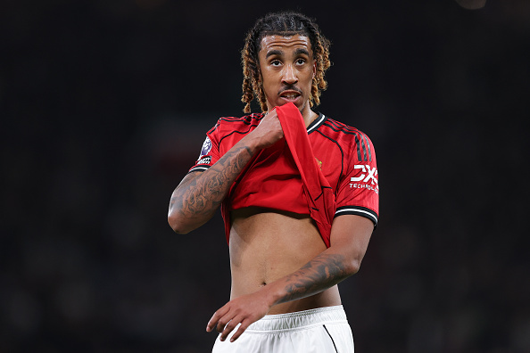 Manchester United v Leeds United - Premier League