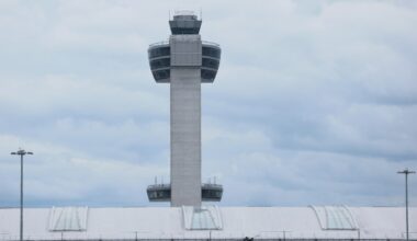 Air Canada jet involved in near-miss at JFK Airport, U.S. agency says