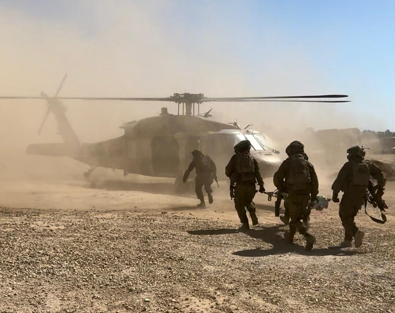 The Blogs: An IDF medic’s front-line accounts of battlefield salvations | Tuvia Book