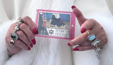 The Blogs: From One Message on a Sneaker, 300 Voices | Zev Ziegler