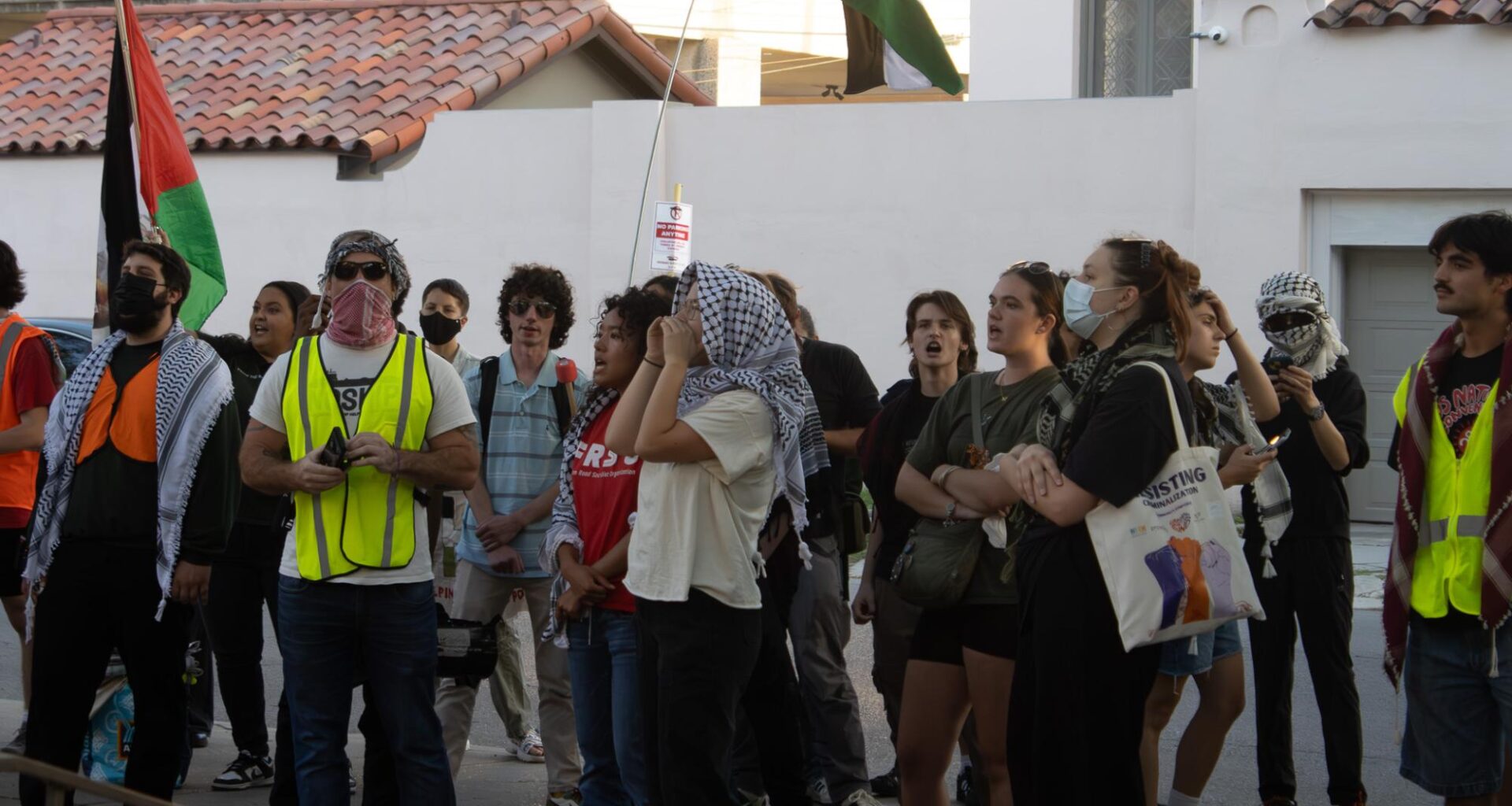 Students Supporting Israel organization hosts two IDF soldiers at Tulane, students protest event • The Tulane Hullabaloo
