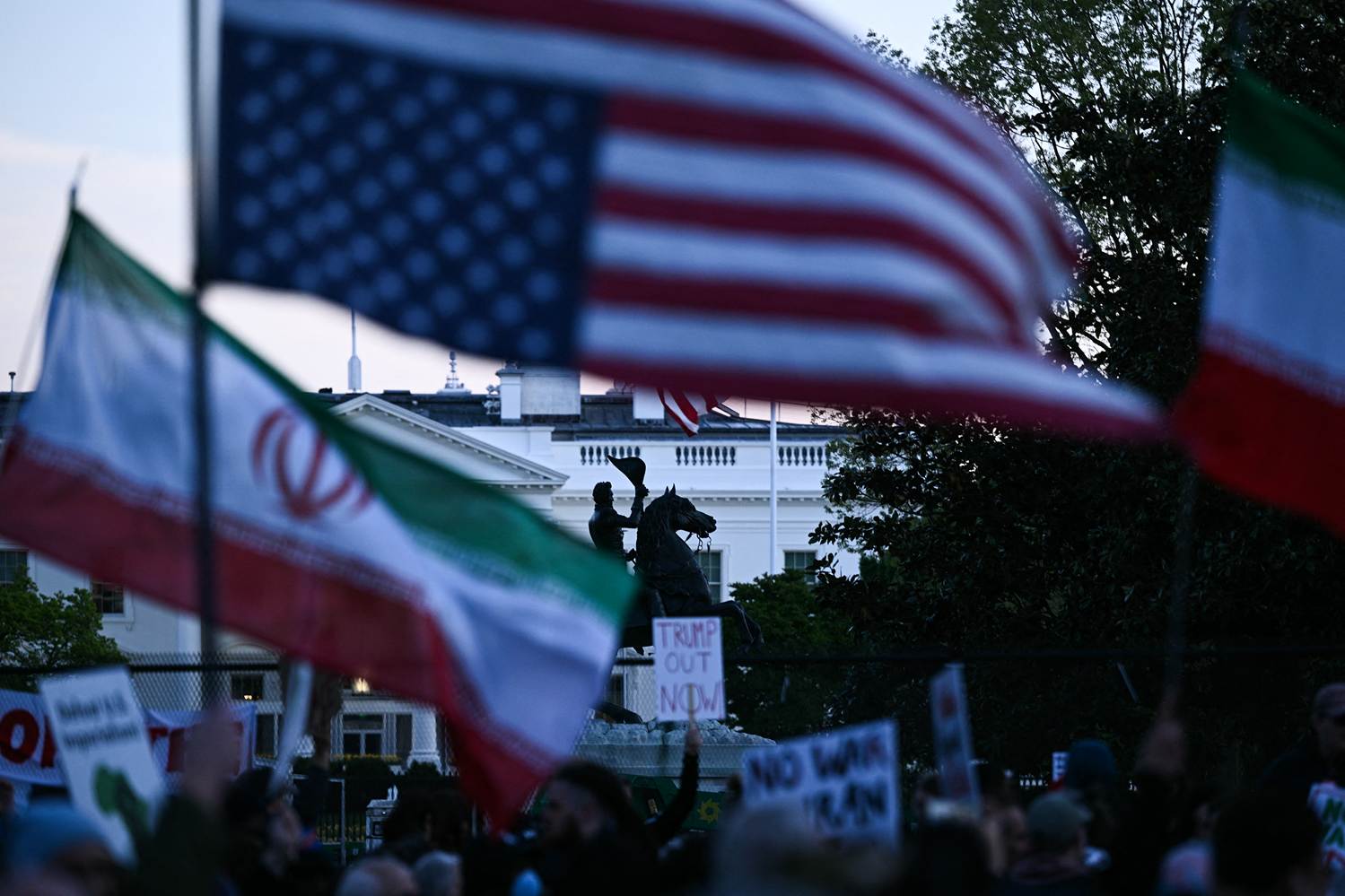 U.S., Iran Agree to 2-Week Cease-Fire