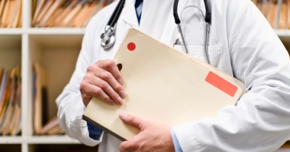 Ontario neurosurgeon suspended after patient dies