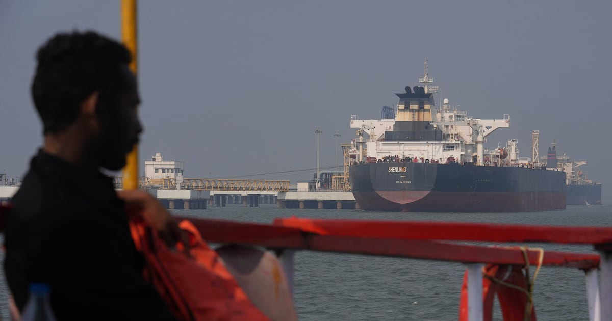 Physical oil hits fresh record high near US$150 a barrel