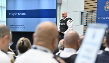 6 suspended Toronto police officers charged in corruption probe no longer receiving pay - CTV News
