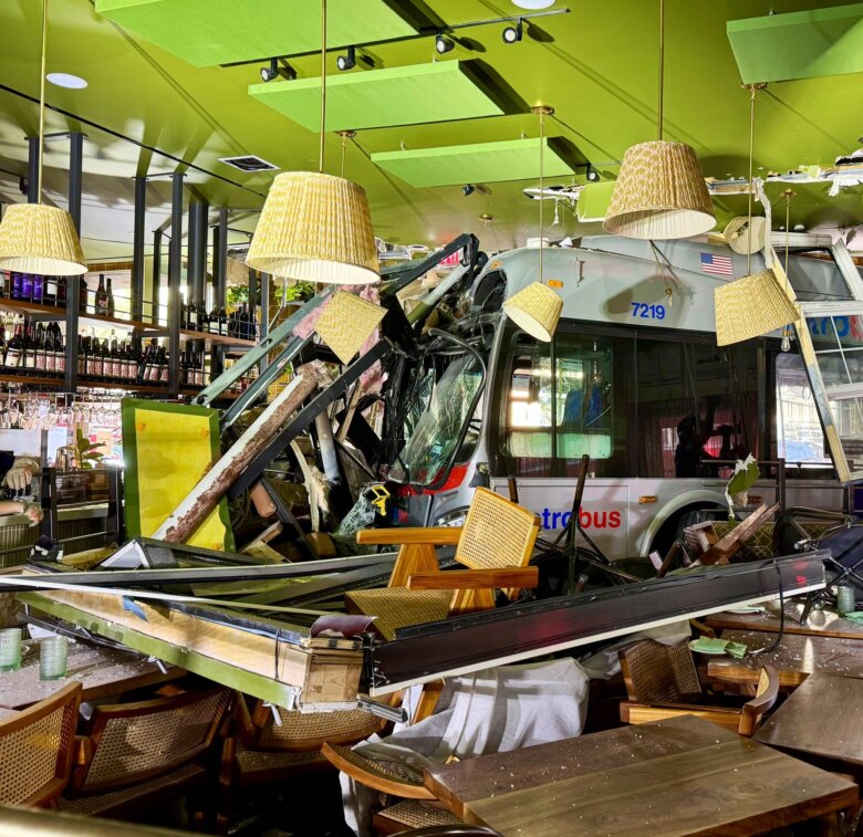 At least 3 injured after Metrobus crashes into DC restaurant