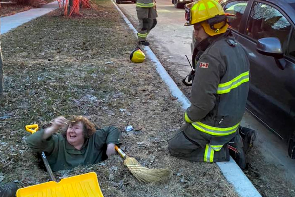 Winnipeg woman who found herself trapped in a hole for 40 minutes prompts city investigation