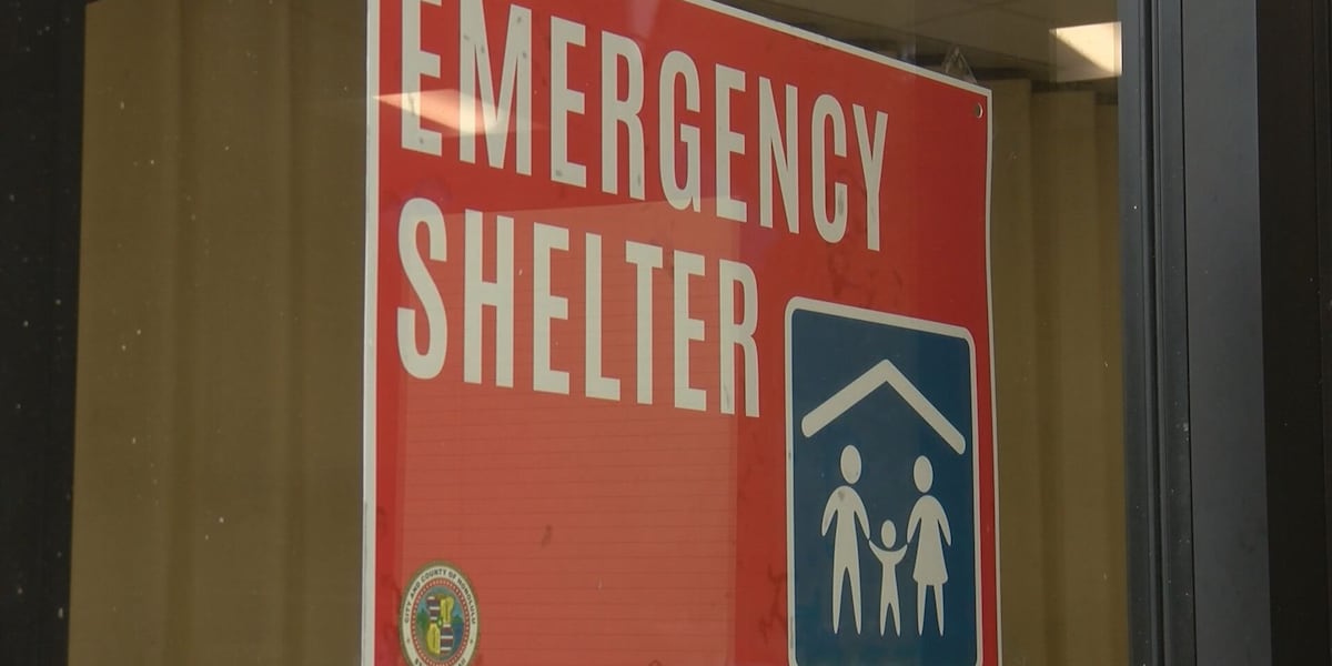 Non-essential city, state offices on Oahu closed Friday amid storm threat