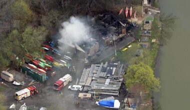 Toronto Humber Yacht Club fire a three-alarm blaze