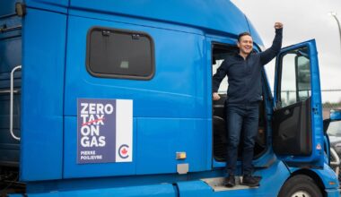 Poilievre visits Bradford, Bolton and Oshawa during ‘Zero Tax on Gas’ rally - CTV News