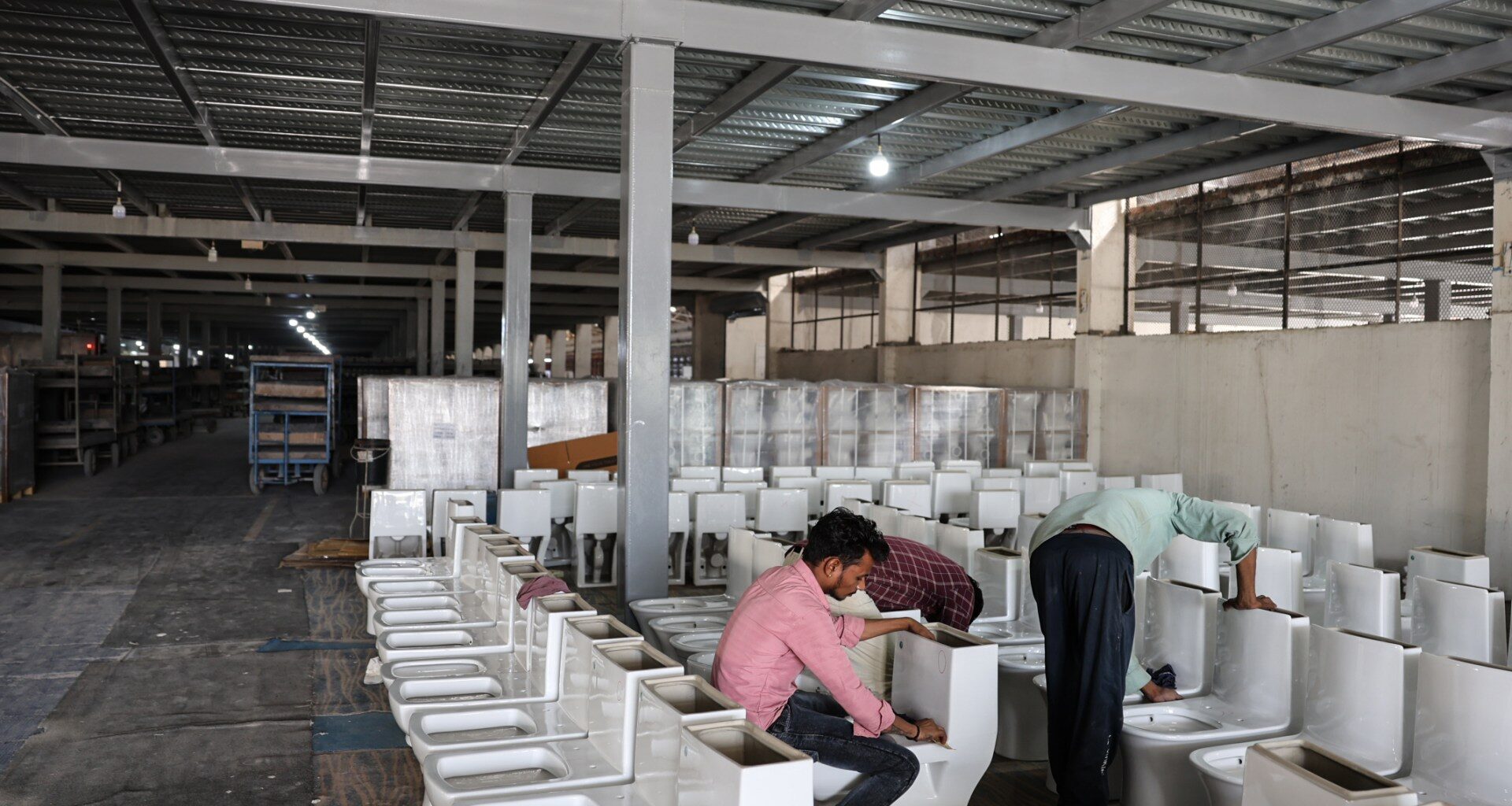 Iran war forces job losses, reverse migration in India’s ceramic hub | US-Israel war on Iran News