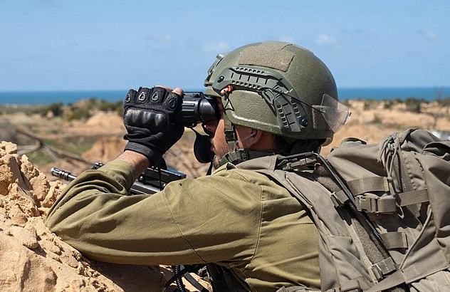 As US Weighs Putting Troops in Iran, Realities on Ground Keep Israeli Boots Closer to Home