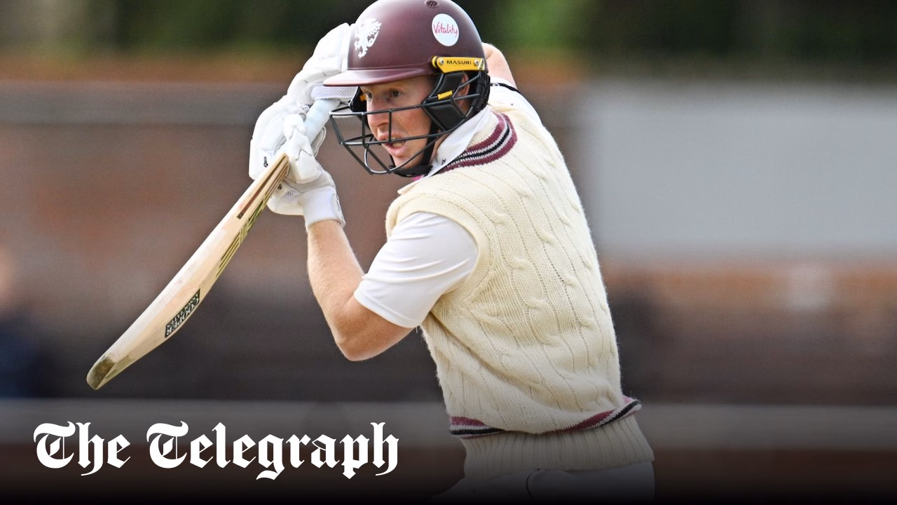 Jamie Smith matches James Rew century in race to be England wicketkeeper