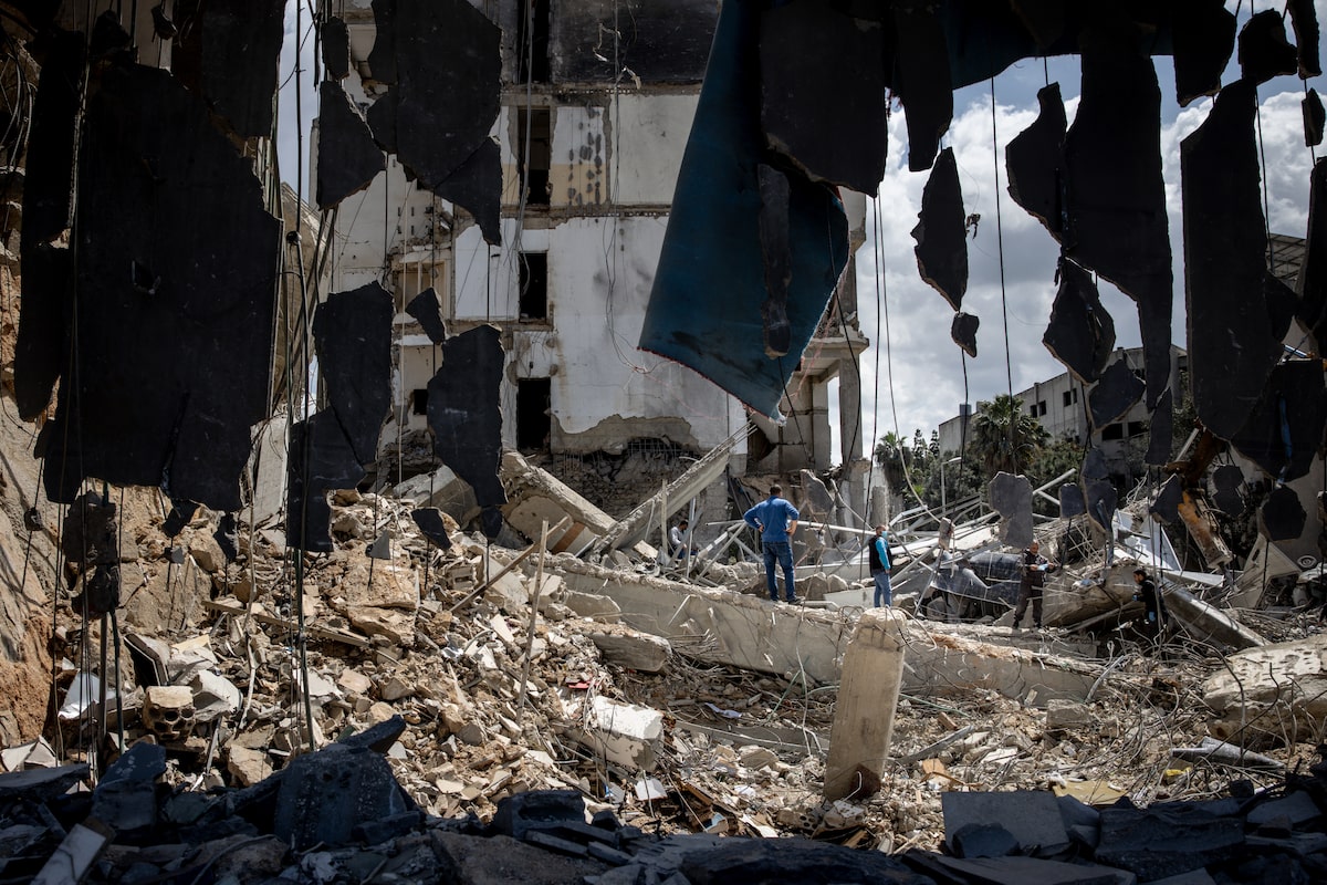 Vance heads to Pakistan for negotiations with Iran as Israel and Hezbollah trade fire