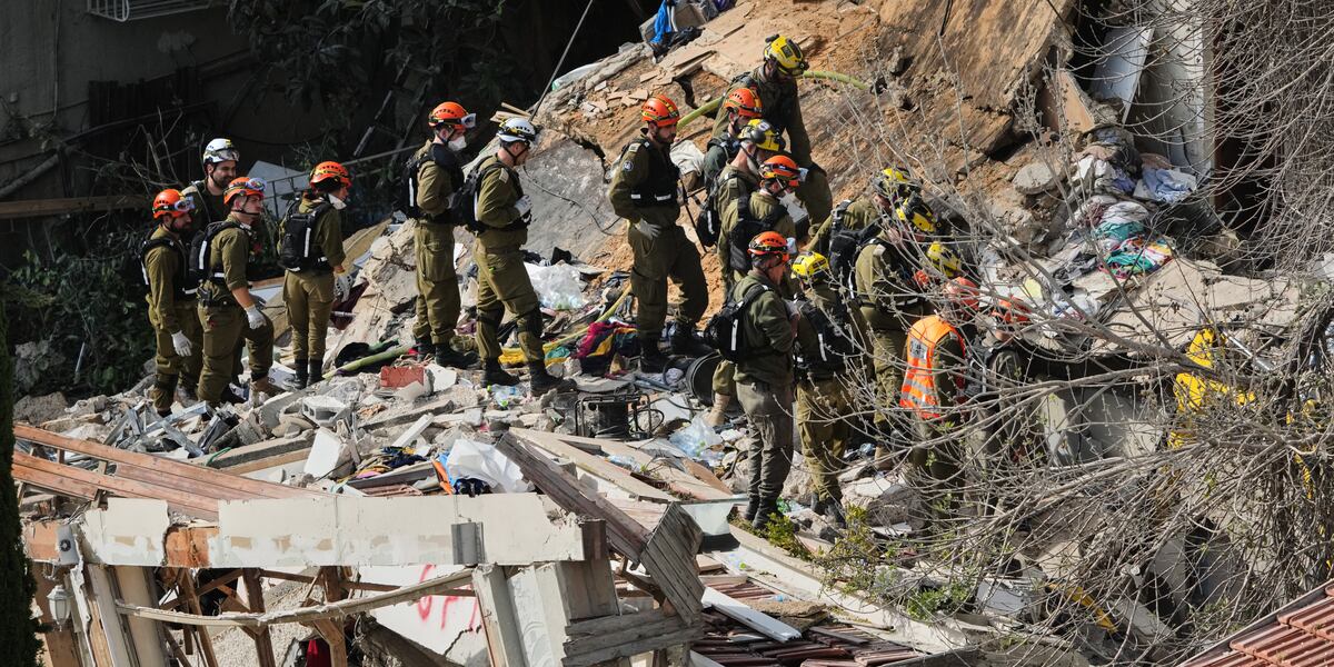 Iran and US receive proposal for 45-day ceasefire and reopening of Strait of Hormuz