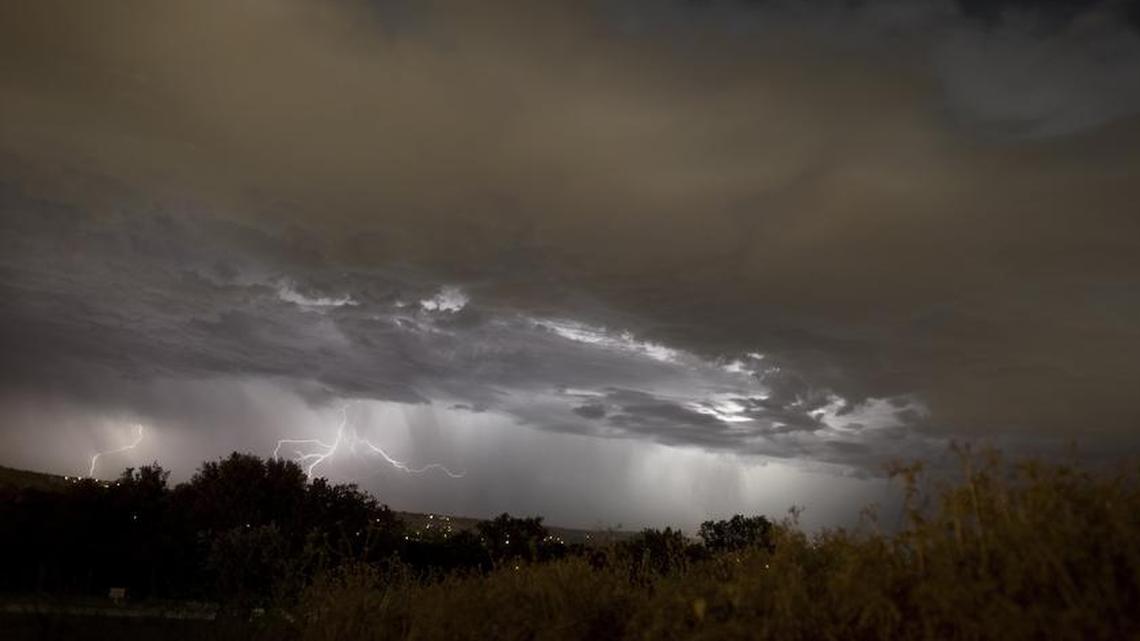 CA weather: Thunder, rain, hail and mountain snow forecast