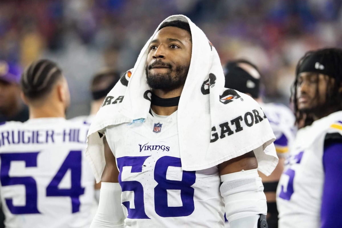 Vikings trading Pro Bowl edge rusher Jonathan Greenard to Eagles