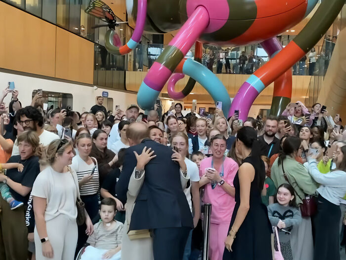 "Why Is This Being Allowed?" Meghan Markle's Behavior On Australian Tour Sparks Backlash