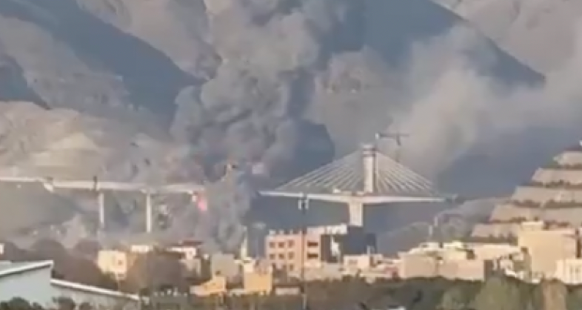 US-Israeli strike hits newly opened B1 bridge near Tehran, killing two | US-Israel war on Iran