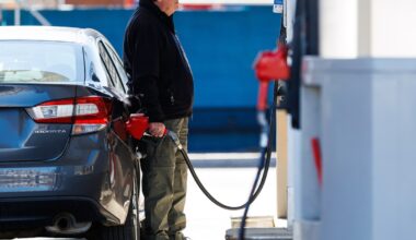 Bank of Canada expected to hold rates as higher gas prices squeeze consumers