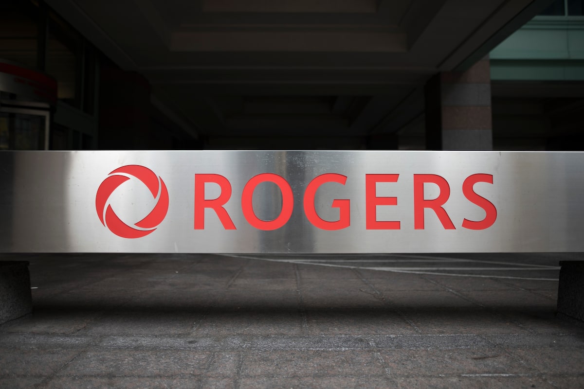 Rogers Communications offering buyouts to half its work force
