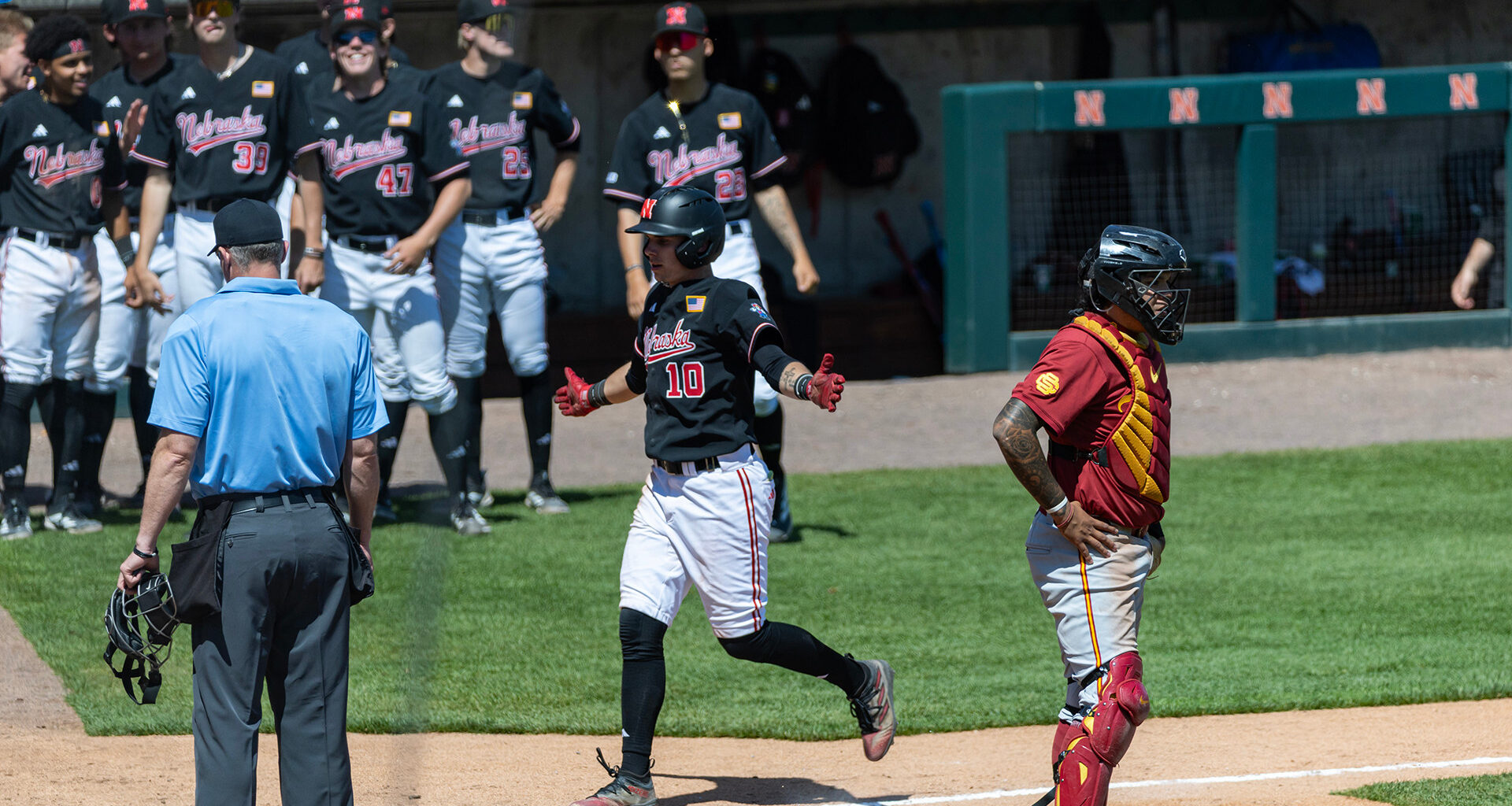 Huskers Complete Dominant Sweep of No. 12 USC - University of Nebraska