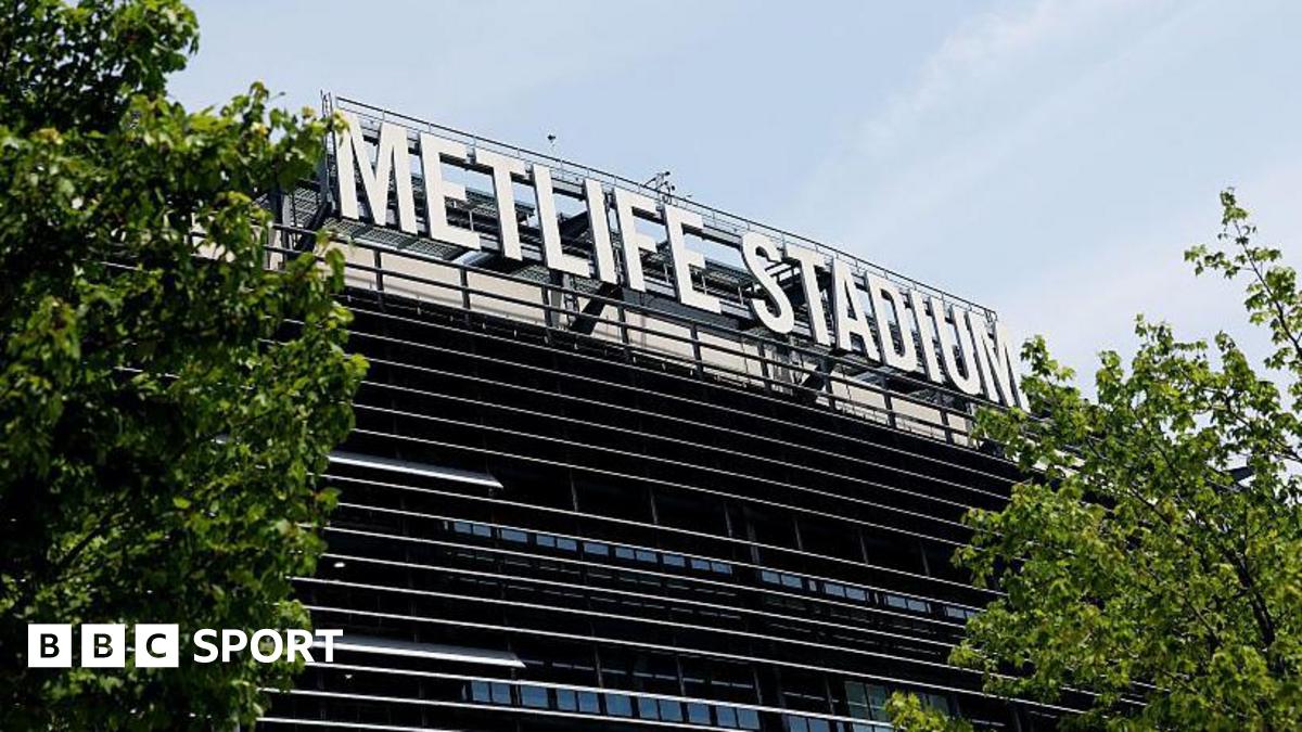 An exterior view of the MetLife Stadium prior to the Fifa Club World Cup quarter-final match between Real Madrid CF and Borussia Dortmund