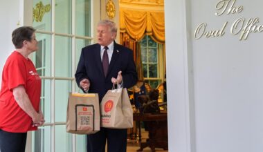 DoorDasher joins Trump for impromptu White House press event after delivering McDonald's