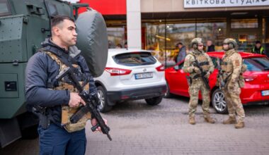 6 killed after gunman opens fire in Kyiv, Ukrainian officials say