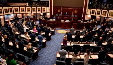 Florida Legislature approves redistricting bill to give GOP up to 4 more seats