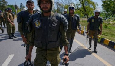 New tensions emerge before US-Iran war ceasefire talks in Pakistan | Donald Trump News